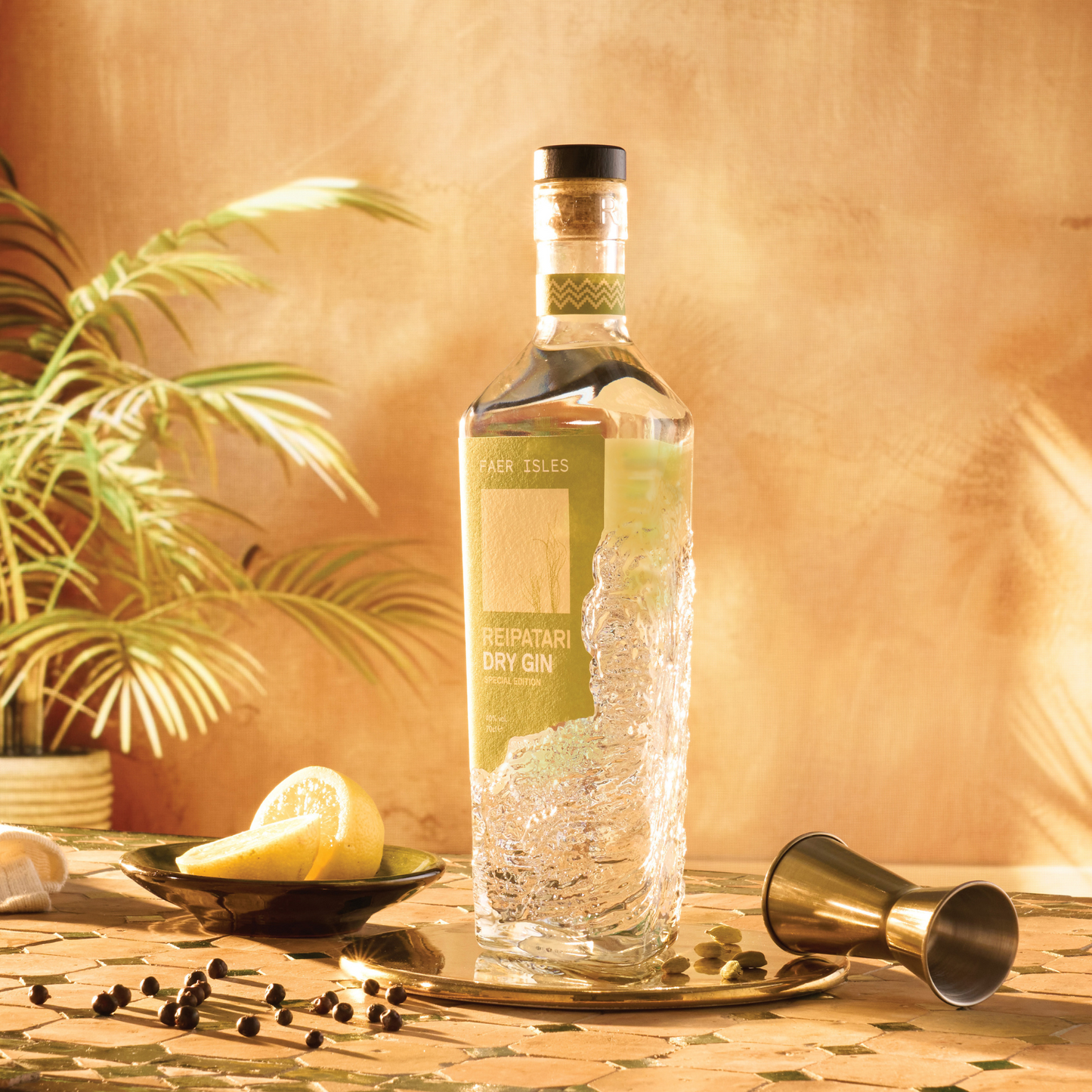 Faer Isles Reipatari Dry Gin | ABV 42.8% 70cl