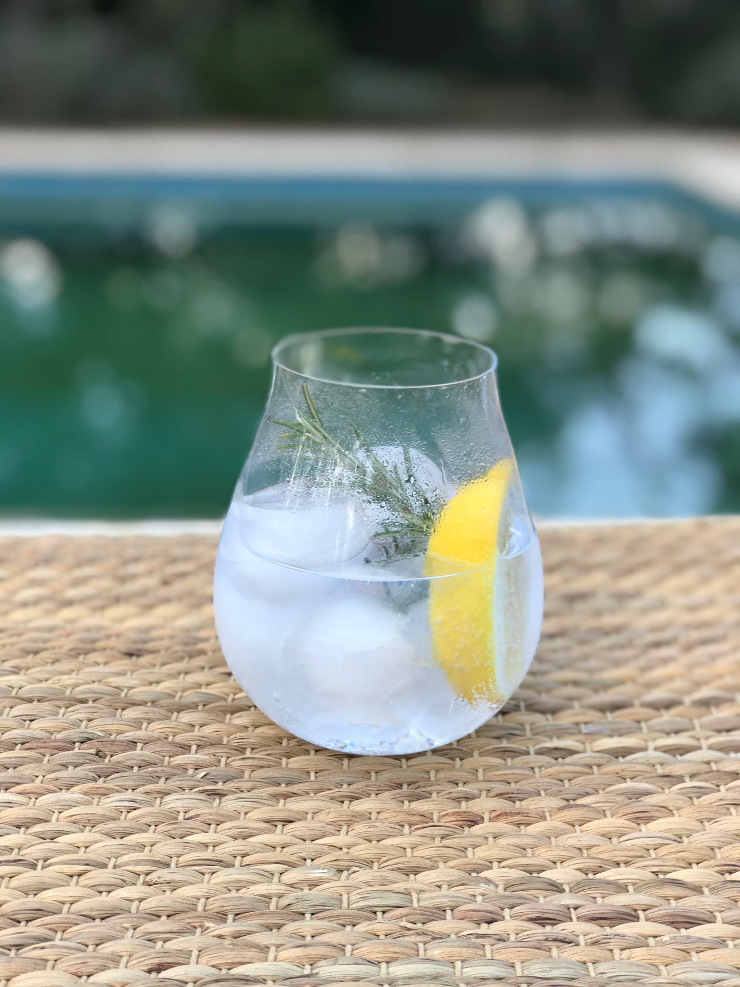 QVT Dry Gin | ABV 43.7% 70cl