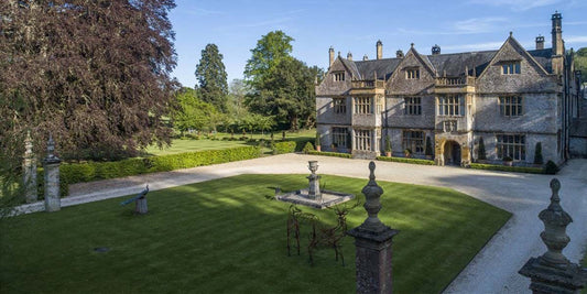 Gin lover's dream home goes on the market... for a cool £5,950,000!