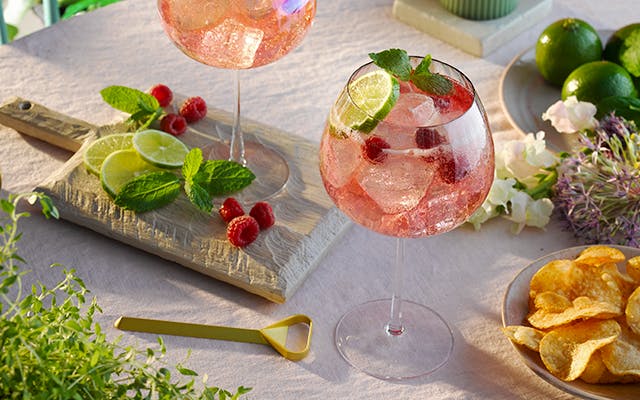6 of the best spritz cocktail recipes to try at home! – The Curious Drinker