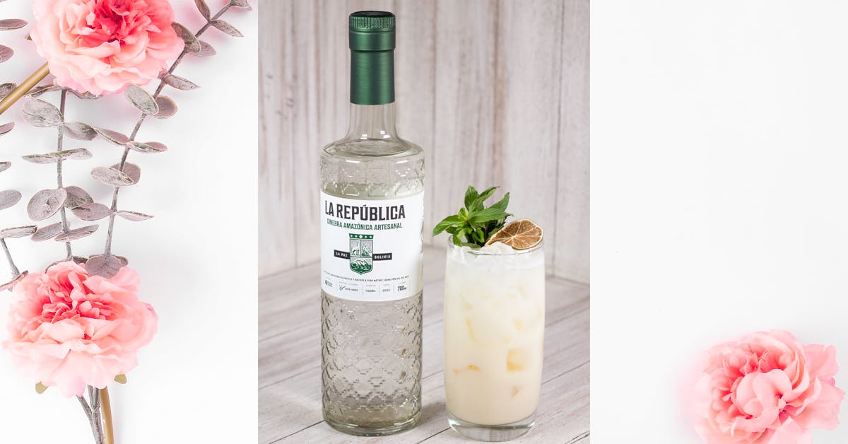 A fizzy twist on the classic pina colada! 