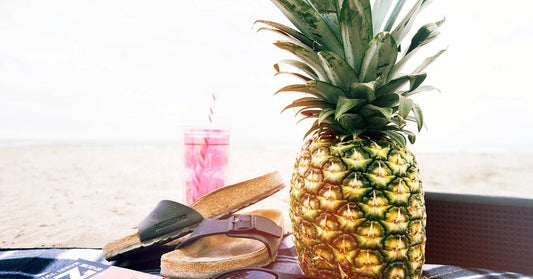10 Things Gin Lovers need for a Summer Getaway