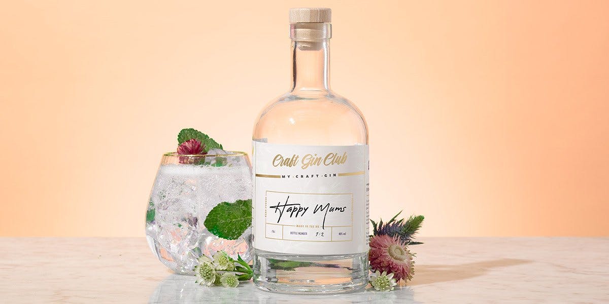Ever dreamed of making a bottle of your very own, bespoke craft gin? Now you can...Now you can with My Craft Gin!
