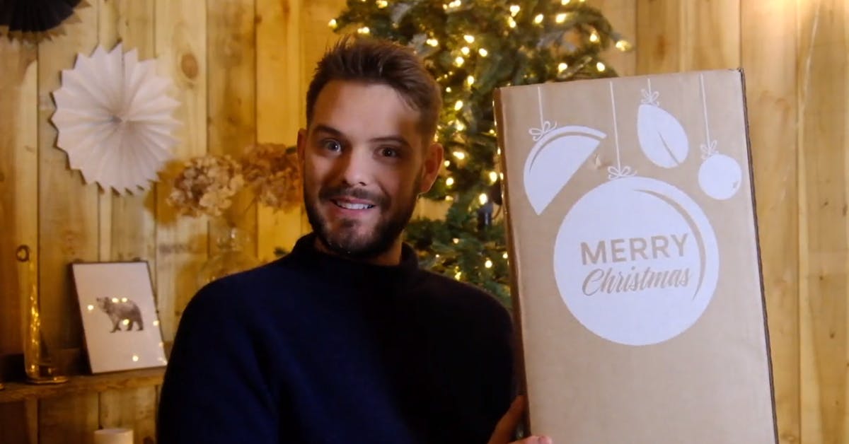 GBBO winner and food writer John Whaite tucks into our BIG XMAS BOX! 