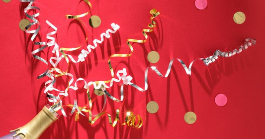 Try these 5 expert tips for throwing a (g)incredible New Year's Eve party! 