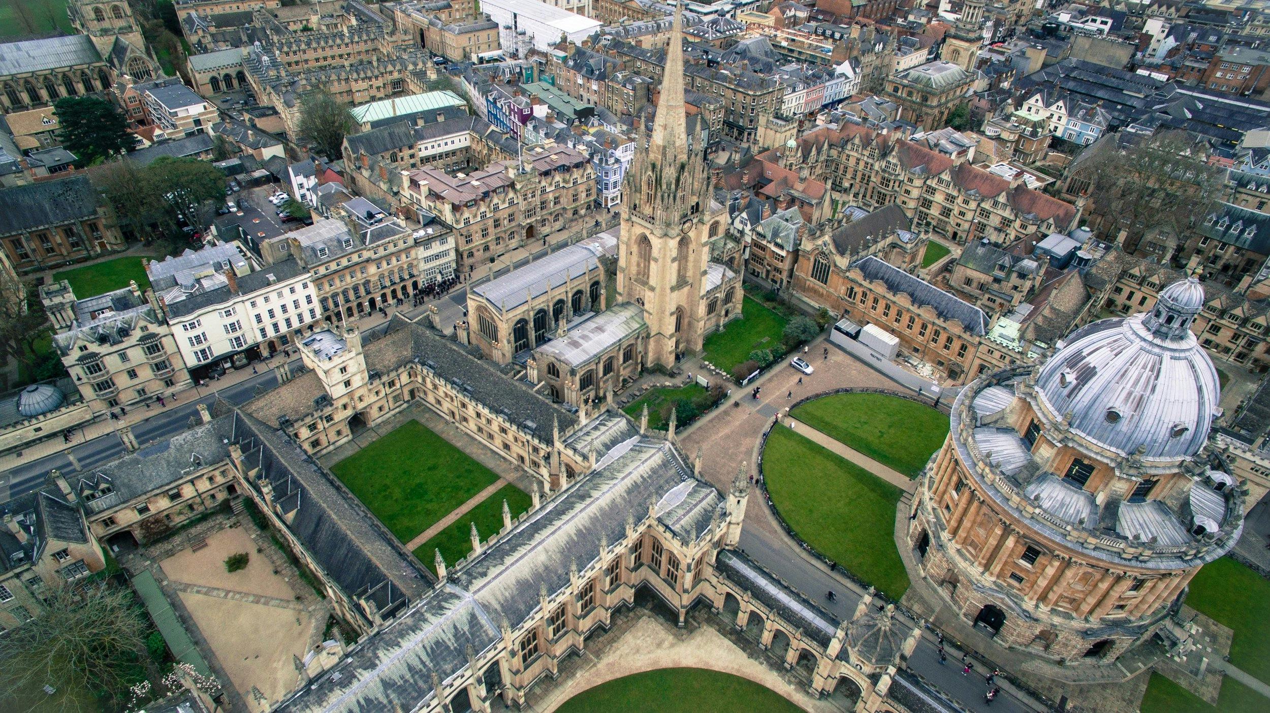 It's Oxford v Cambridge... in gin! Which cocktail recipe do you think wins?