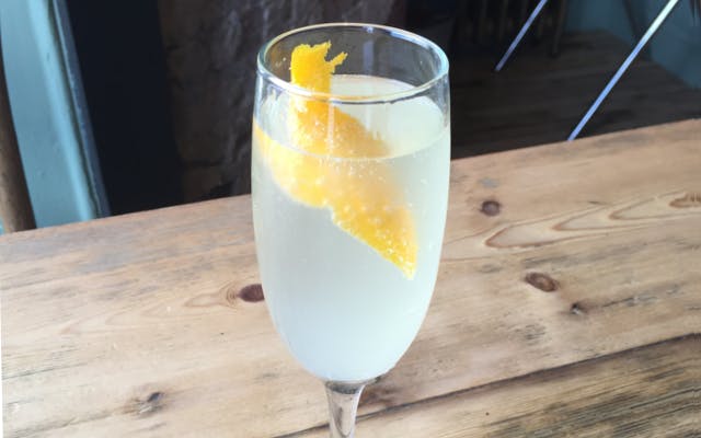 Cocktail of the Week: Poetic 75