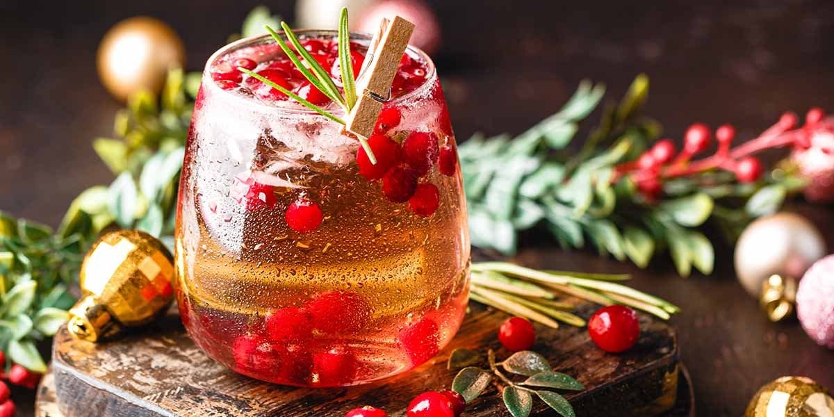 Three fabulously flavoured gin and tonic recipes to get you ready for the festive season! 