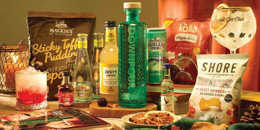 Craft Gin Club's November 2022 Gin of the Month box is here and it's full of gin-credible treats!