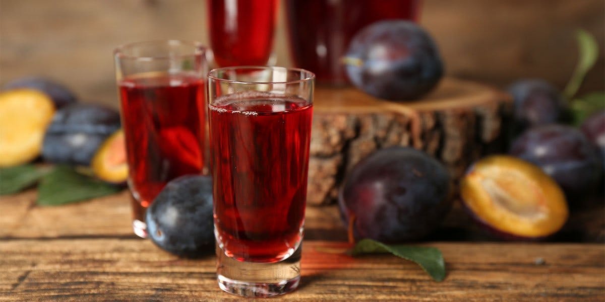 How to make homemade damson gin in three easy steps!