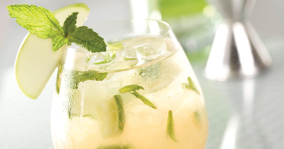 Cocktail: Apple and pears (stairs)