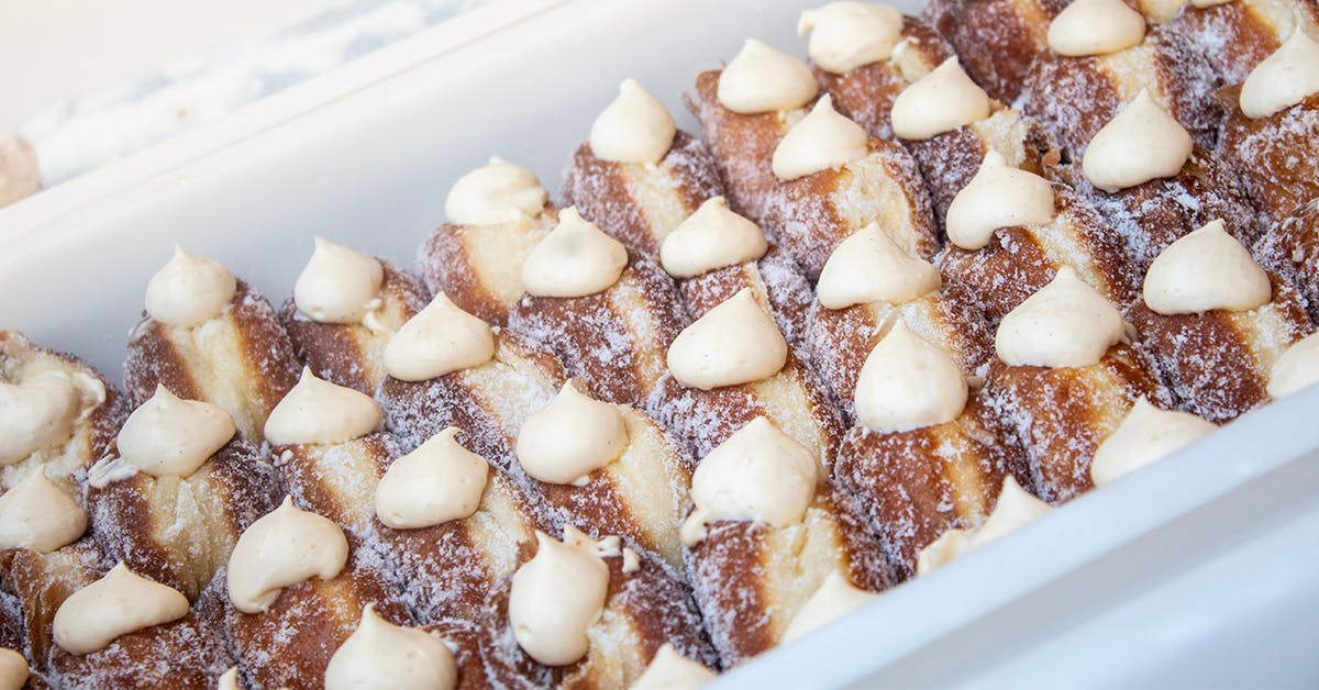 Did someone say... gin doughnuts? Here are 3 different versions of these cream-filled bites of heaven