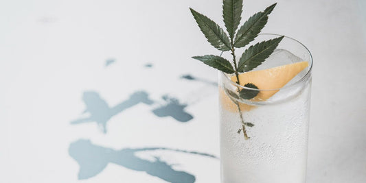 This fragrant sparkling cocktail recipe is a tropical delight! 