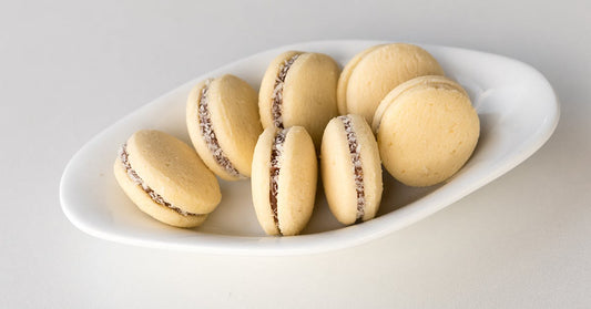 Here's How To Make A Classic South American Alfajores Spiked With Gin