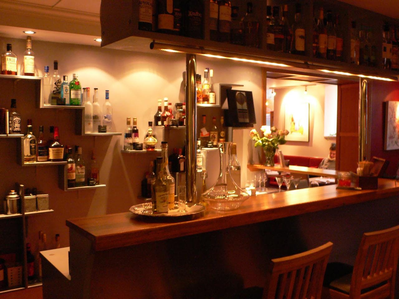 Build your gin cocktail home bar for under £100 Part I