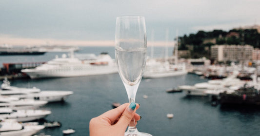 The refreshing H2-NO cocktail is all we'll be sipping on this week! 