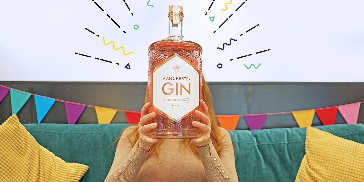 Cor! Look at the size of that... gin bottle