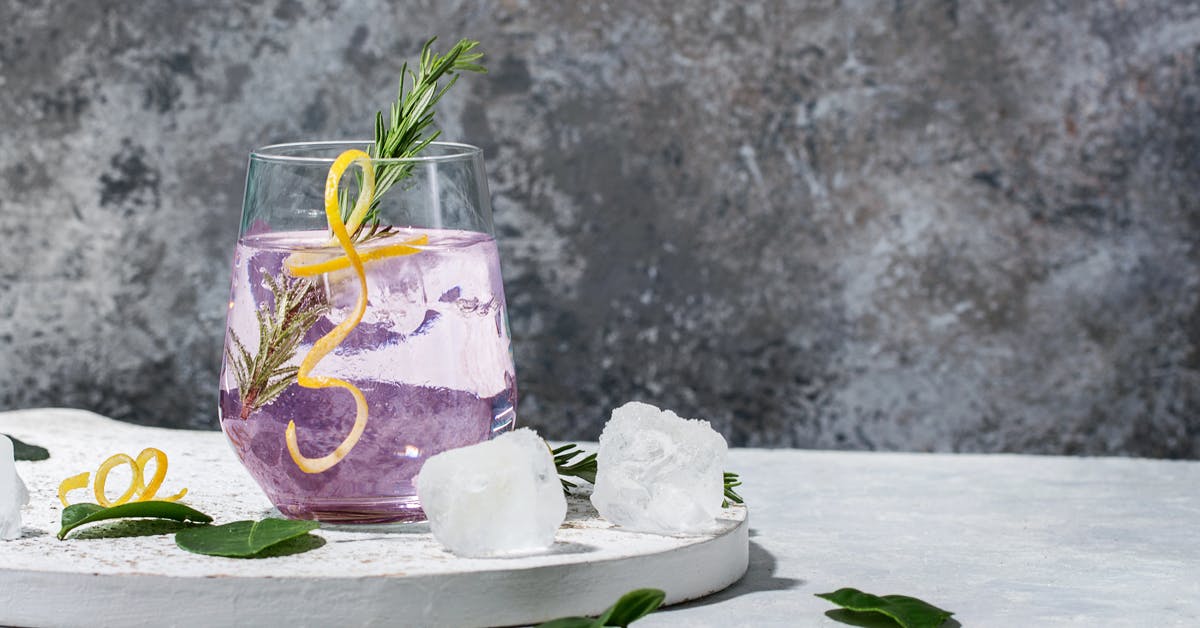 Who fancies a blush G&T? Et Voilà! 
