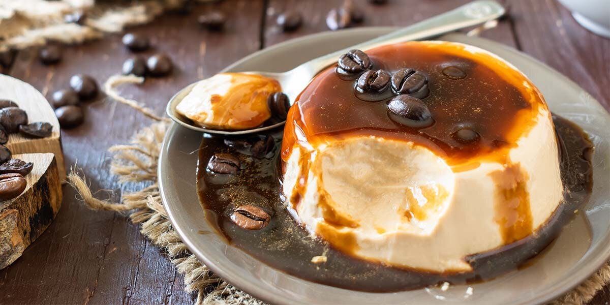 This Vanilla Panna Cotta And Espresso Martini Syrup Recipe Is Divine!