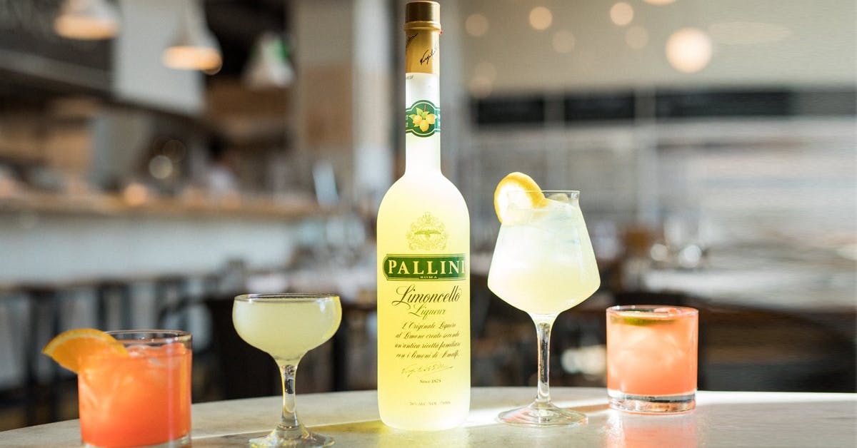 Say Limonc-Hello! To these beautiful zesty cocktails! 