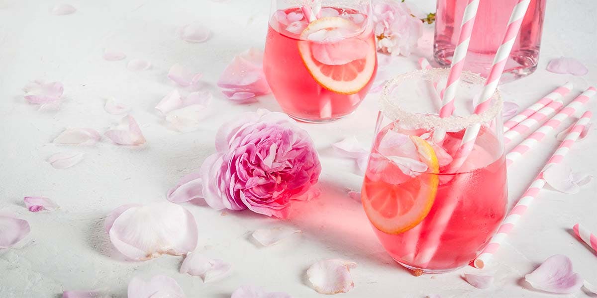 Make your own pink gin gift set for perfectly pretty presents this Christmas!