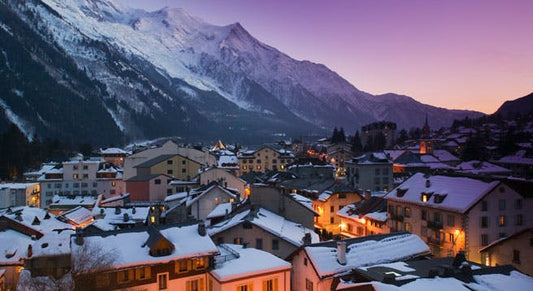 APRES-SKI IN LUXURY - COCKTAILS IN THE FRENCH ALPS