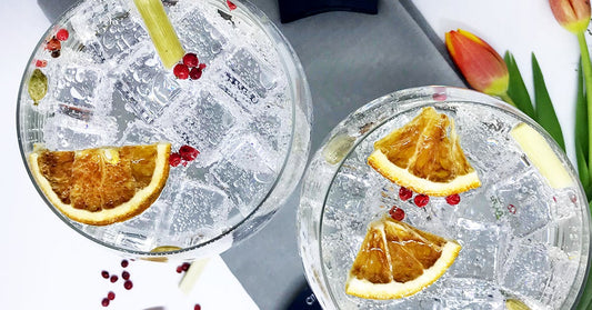 These beautiful botanicals will make your G&T instantly Instagramable! 