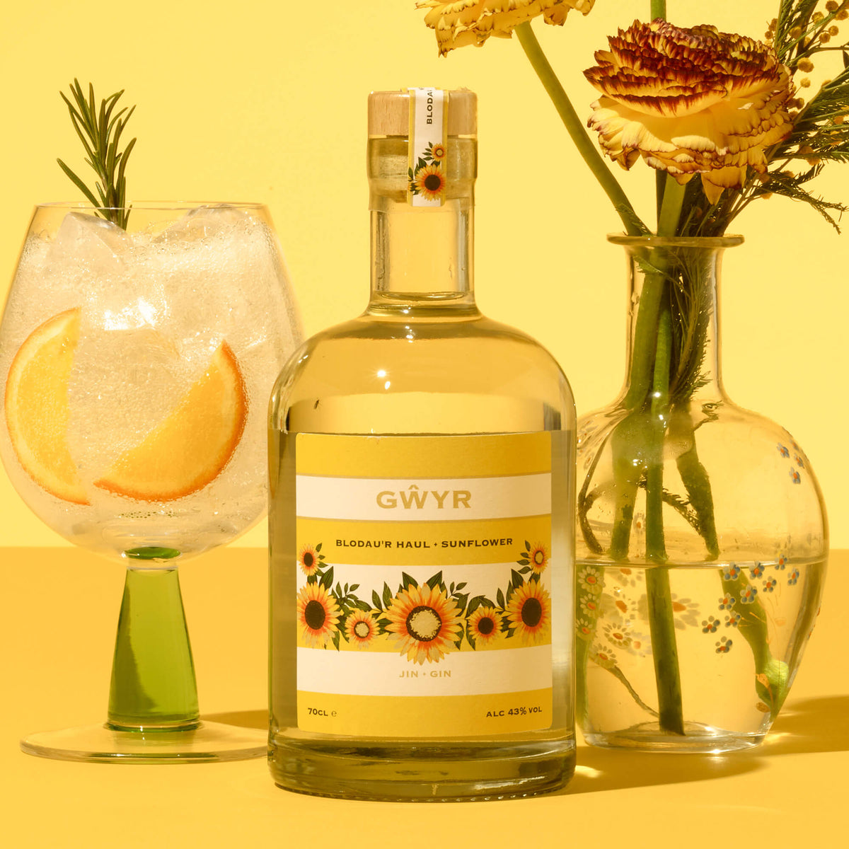 GŴYR Sunflower Gin ABV 43%