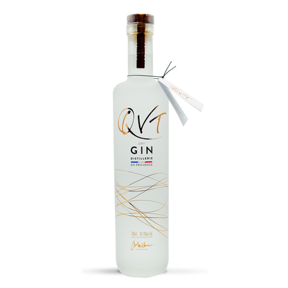 QVT Dry Gin | ABV 43.7% 70cl